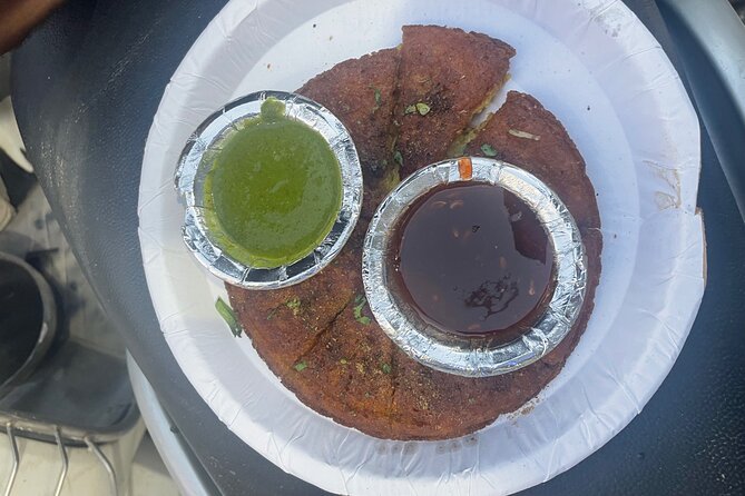 Old Delhi 15+ Food Tasting Walking Experience - Where You Start: Lal Quila and the Chandni Chowk Setup