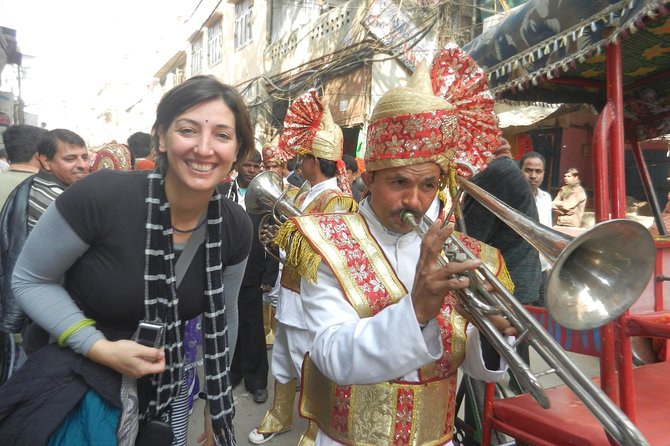 Old Delhi Food, Heritage&Cultural Walk with Rickshaw ride to Masterji Kee Haveli - Food and timing: snacks, breakfast, and lunch or dinner