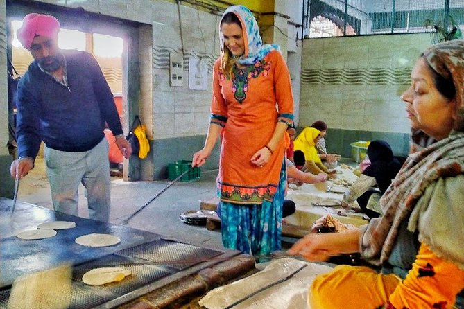 Old Delhi Food-Spice Market-Temples Tour Soon Featured on NETFLIX - A secret spice mansion and the surprise beauty of Old Delhi details
