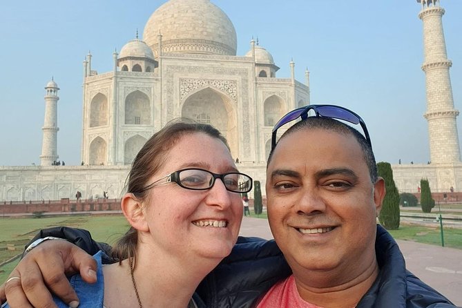 Old Delhi Heritage Walk with Rickshaw Ride - Gurudwara Sis Ganj Sahib: A Religious Stop With Real Local Meaning