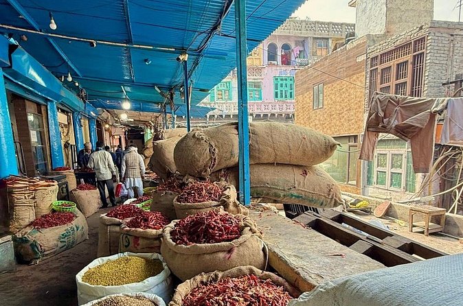 Old Delhi's Belly - Khari Baoli spice market: shopping help that actually prevents mistakes