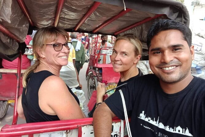 Old Delhi Spice Market and Temple Tour - Key things to look forward to