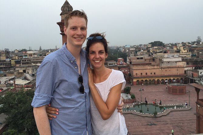 Old Delhi Tour with Local Experience - Stop 3, Gurudwara Sis Ganj Sahib: Sikh community and shared kitchen