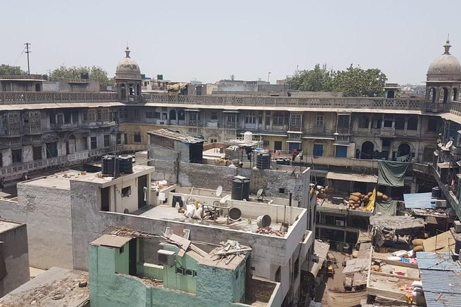 Old Delhi Walking Tour - Jama Masjid and the rhythm of the mosque area