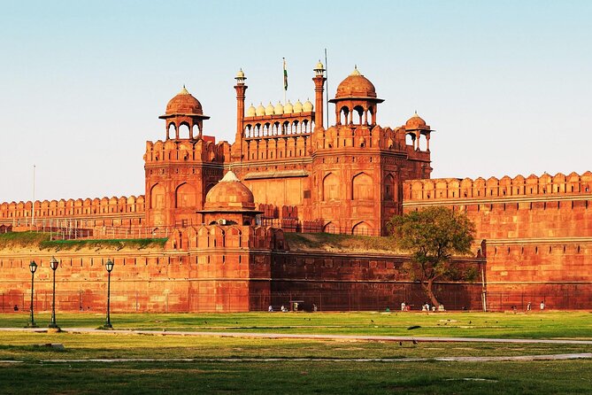 Old & New Delhi City Tour – Half or Full Day Options Available - Drive-by stops that give you the Delhi power story