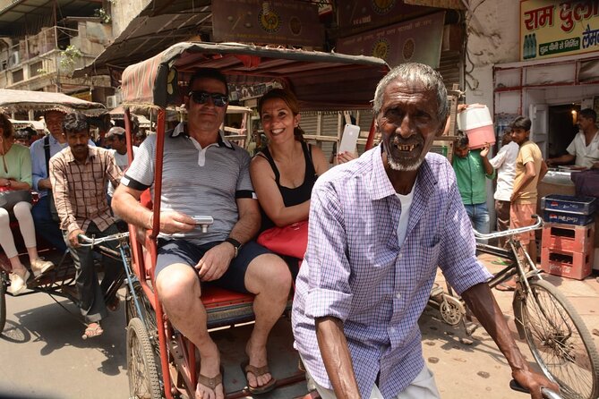 Old & New Delhi Full or Half Day Sightseeing Tour - One day in Delhi, but two different worlds