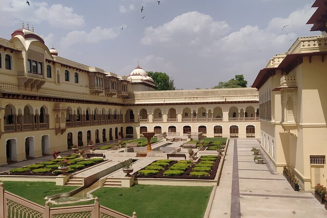 One Day Private Tour of Jaipur with Guide - A one-day Jaipur plan that does not feel rushed