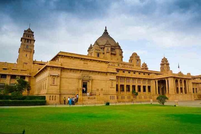 One Way Kumbhalgarh Fort and Jain Temple Tour from Udaipur to Jodhpur - Pickup and Jodhpur Drop-Off: The Details That Can Save Your Day