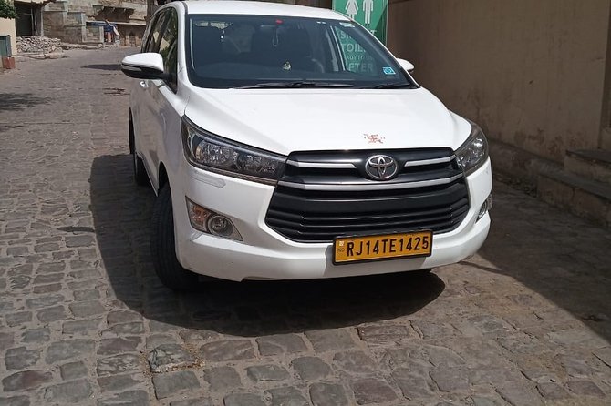 One-Way Transfers assistance Agra to Jaipur Drop with stops - Small details that shape the experience