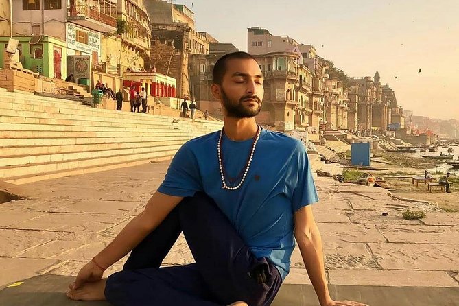 ONLINE Yoga Class with AYUSH - Beginners / Advanced - Ayush’s Teaching Style: Calm Guidance That Adapts to Your Limits
