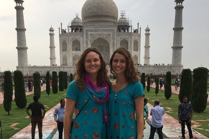 Overnight Agra Tour 2 days - What the itinerary really feels like day to day