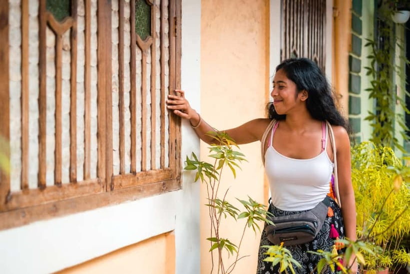 Panaji: Heritage Walk through Goa's Latin Quarter - Meeting a Goan musician and hearing Portuguese influence in live sound