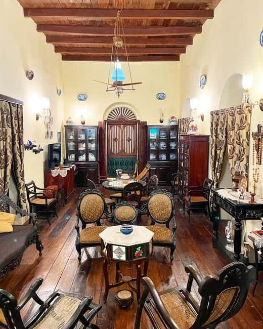 Panaji: Heritage Walking Tour in Fontainhas Latin Quarter - The bakery stop in Panjim: snacks that make the history taste real
