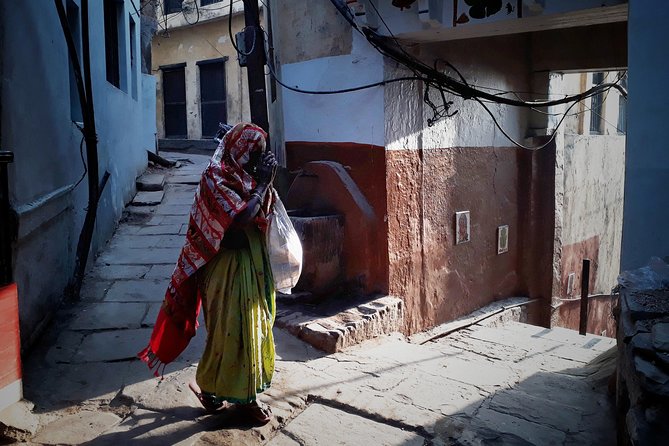 Photo Tour In Holy Varanasi - Meeting the Ganga at 5:30 am, Then Getting a Blessing