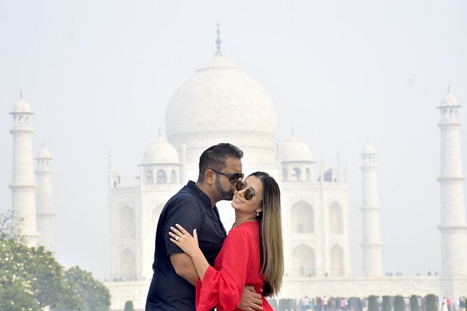 Photography Tour of Taj Mahal - The 6-hour structure that keeps the day from dragging