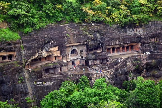 Private 2 Days Tour: Ajanta Ellora Caves and Aurangabad City - Day Two Ellora Caves, Daulatabad Fort, and Bibi ka Maqbara