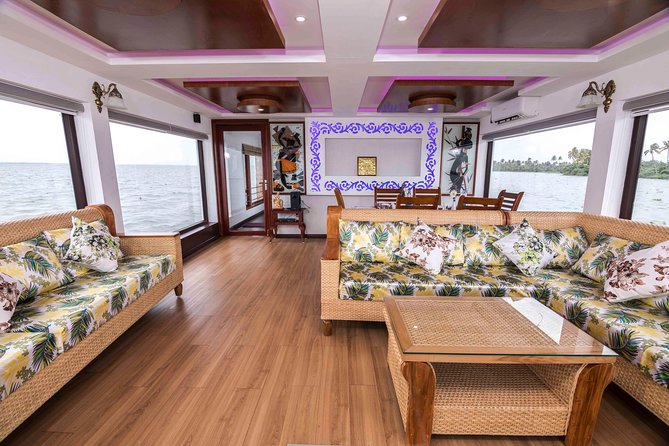 Private 3 Bedroom Luxury Houseboat Trip in Alleppy Backwaters - Key highlights you’ll feel right away
