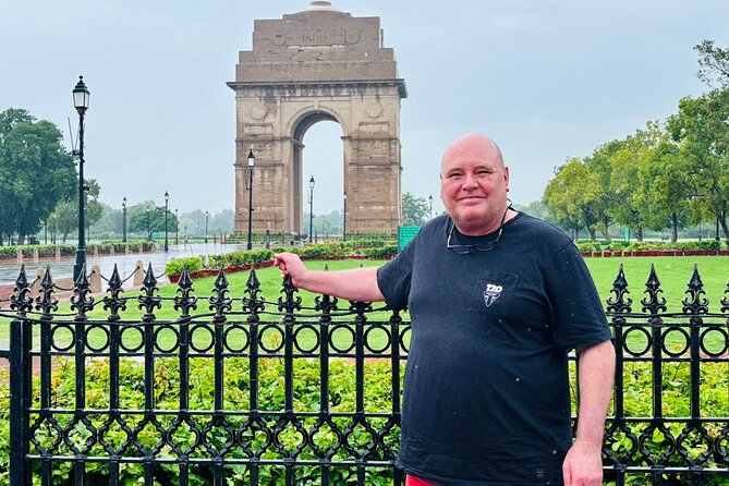 Private 3-Days Golden Triangle Tour: Delhi, Agra & Jaipur by Car - Day 1 in Delhi, from Qutub Minar to Old Delhi markets