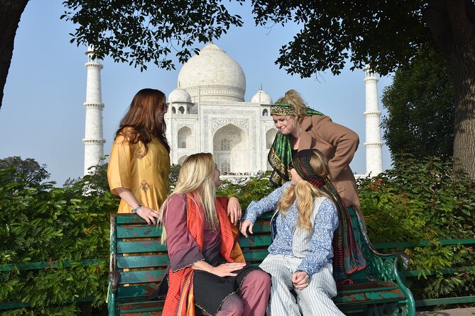 Private 4-Day Golden Triangle Tour with Ranthambore Tiger Safari - Old Delhi by rickshaw: Jama Masjid, Chandni Chowk, and the walk-through feel