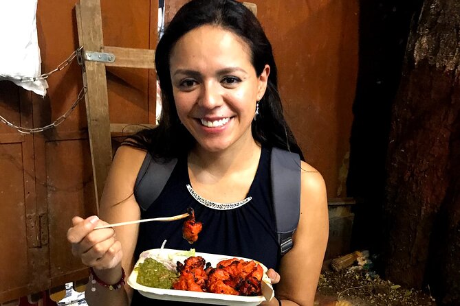 Private 4-Hour Tour of Mumbai’s Tastiest Local Foods - Marine Drive: starters, city views, and a smoother transition