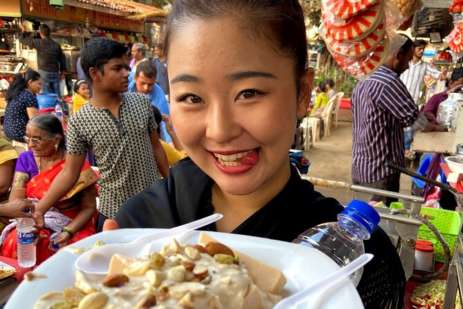 Private 4-Hour Tour of Mumbai’s Tastiest Local Foods - Chowpatty Beach: sunset energy and beach food that feels like Mumbai