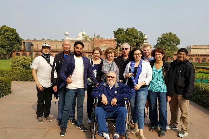 Private Agra Tour: Taj Mahal, Baby Taj & Lunch from Delhi by Car - From Delhi to Agra, the day starts calm