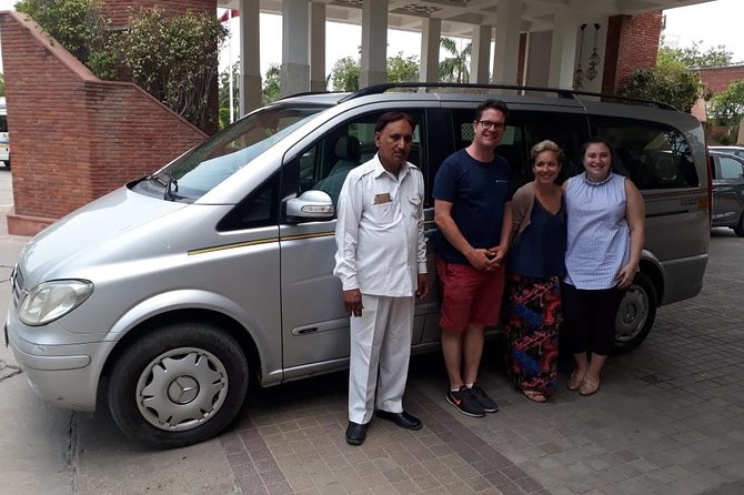 Private Agra Tour: Taj Mahal, Baby Taj & Lunch from Delhi by Car - The private-car reality: how a 12-hour day can feel
