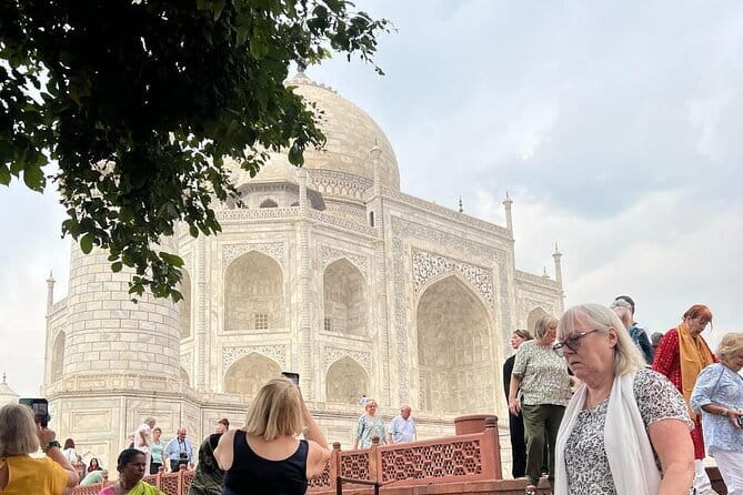 Private Agra Tour to TajMahal from Delhi by Car - A smooth Delhi to Agra day, built for real time