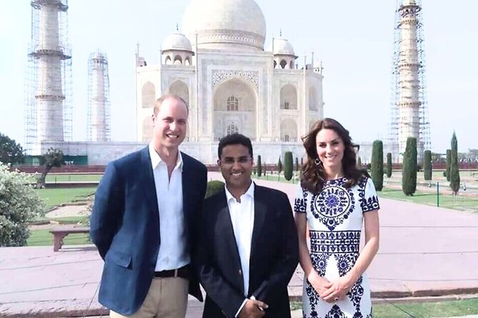 Private Custom Luxury Golden Triangle Tour - Delhi starts in Old Delhi, then sweeps into UNESCO territory