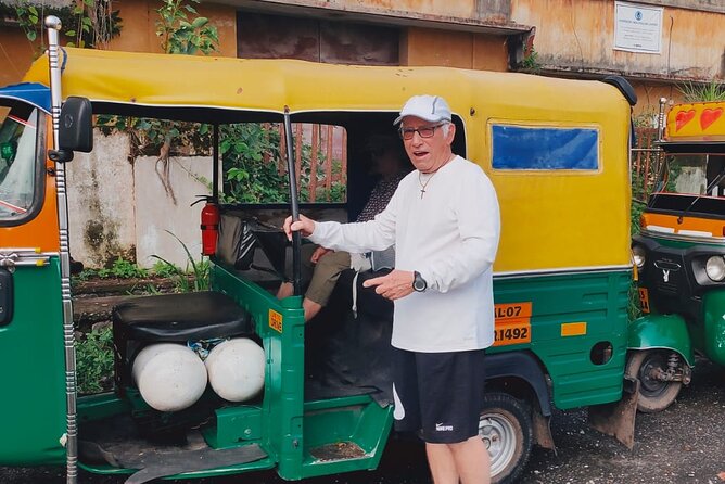 Private Customizable Local Kochi Sightseeing Tour by Tuktuk - Stop by stop: Fort Kochi’s landmarks and everyday scenes