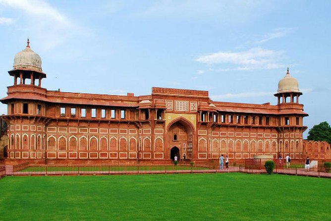 Private Day Tour of Taj Mahal and Agra Fort By Super fast train - Itmad-ud-Daula (Baby Taj): the quieter 30 minutes