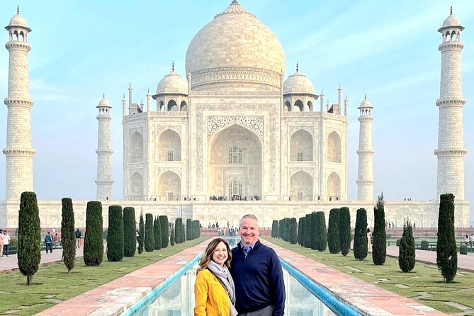 Private day tour of Taj Mahal and Agra fort by super-fast train - ALL INCLUSIVE - Lunch break at a 5-star hotel, and what you should know