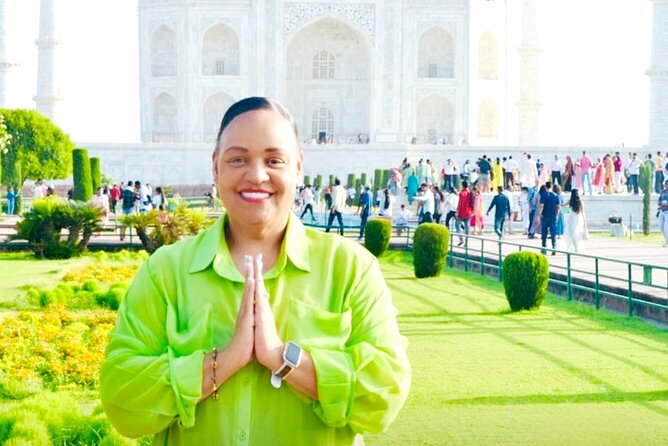 Private day tour of Taj Mahal and Agra fort by super-fast train - ALL INCLUSIVE - Comfort and value for the $20 per person question