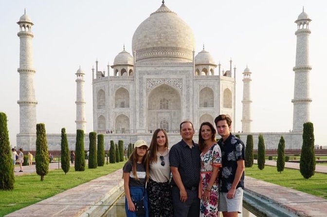 Private Day Tour of Taj Mahal and Agra Fort by Superfast Train - Taj Mahal with a full 3-hour block, not a blink-and-you-miss-it stop