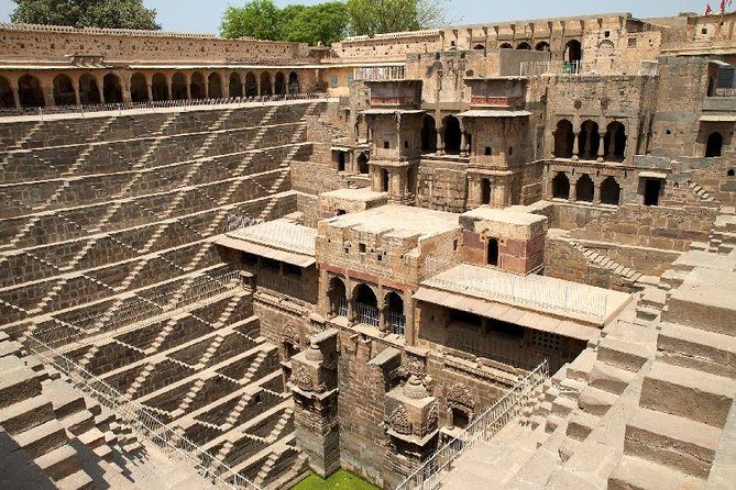 Private Day Trip to Abhaneri Chand Baori Stepwell from Jaipur - The High-Tea Break and Bottled Water That Keep You Comfortable