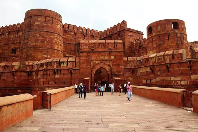 Private Day Trip to Agra includes Taj Mahal and Agra Fort from Delhi - Guide and driver: the difference between a good day and a great one