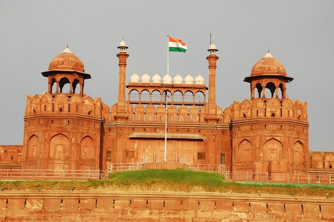 Private Delhi Day Tour with Tour Guide - Your day route: Old Delhi first, then the big monuments