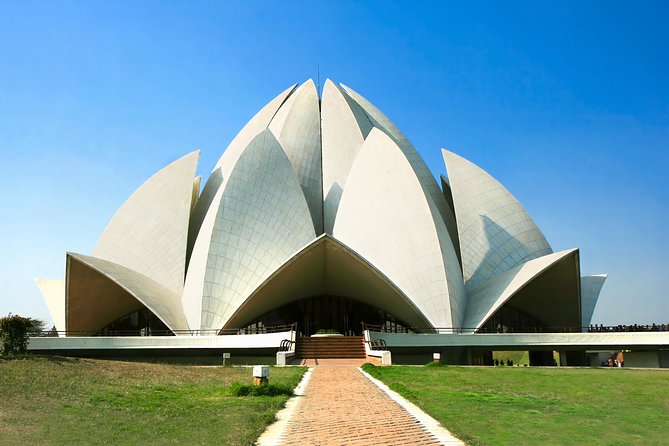 Private Delhi Tour: Lotus Temple, Qutub Minar and Dilli Haat - Timing reality checks in Delhi, and why your guide matters