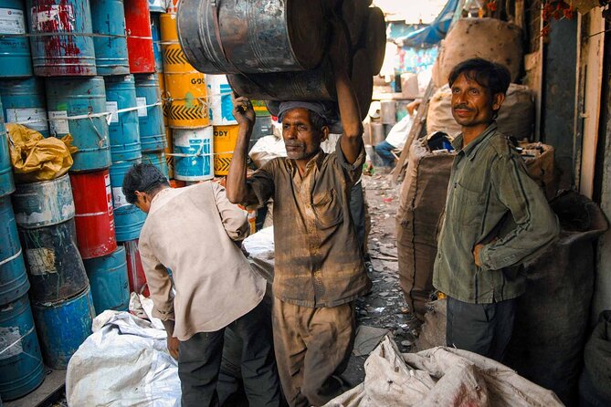 Private Dharavi Slum and Sightseeing Tour - A smart 9-hour route through Mumbai, not just the postcard hits