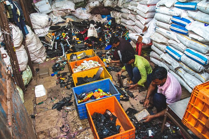Private Dharavi Slum Photography Tour With Pickup - Why Dharavi Works So Well for a Photography Tour