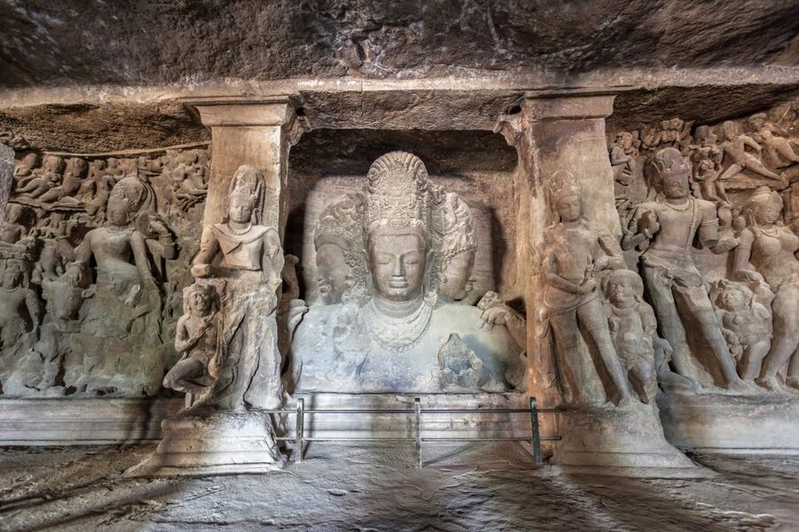 Private Elephanta Caves: Private Half-Day Tour from Mumbai - Elephanta Island Arrival: The “First Look” That Sets the Tone