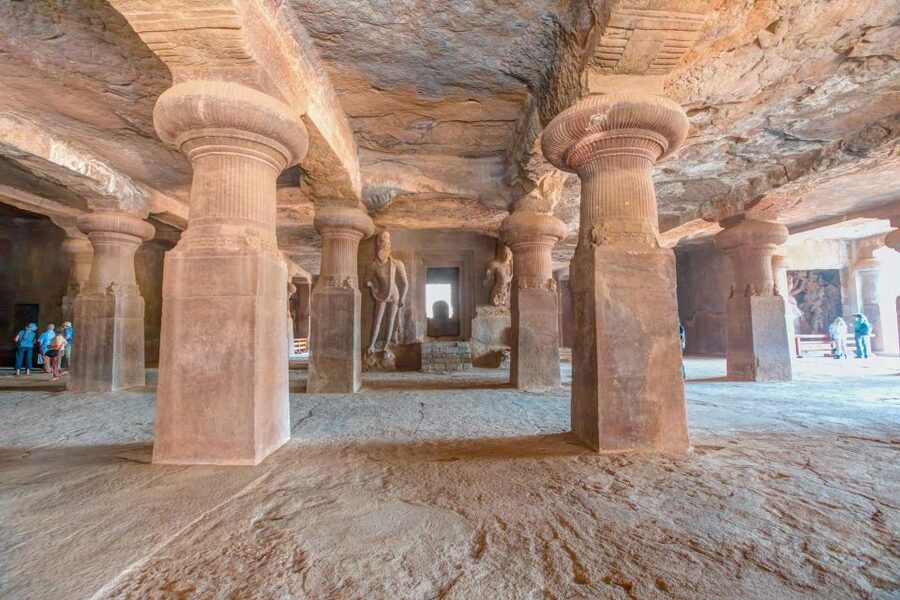 Private Elephanta Caves: Private Half-Day Tour from Mumbai - Photography, Clothing Rules, and What to Expect at the Checkpoints