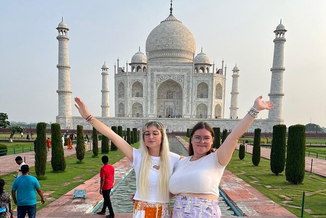 Private Full-Day Agra and Taj Mahal Tour by High-Speed Train with Meals - Private guiding in Agra, and why guide quality shows up fast