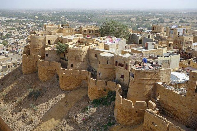 Private Full Day City Tour of Jaisalmer - Entering Jaisalmer Fort, Where the City Lives Inside the Sand