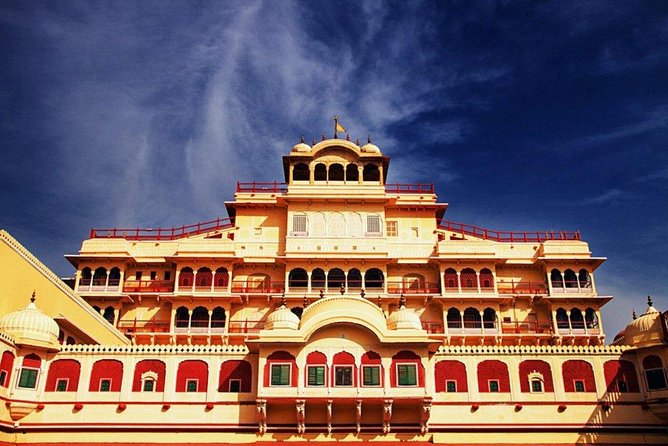 Private: Full Day Guided Jaipur City Tour - City Palace: red and pink sandstone, and the meaning behind 1727