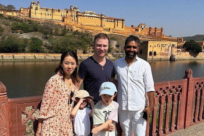 Private Full Day Guided Tour of Jaipur, India's Pink City - Stop 3: Royal Gaitor Tumbas, mausoleums with a quieter feel