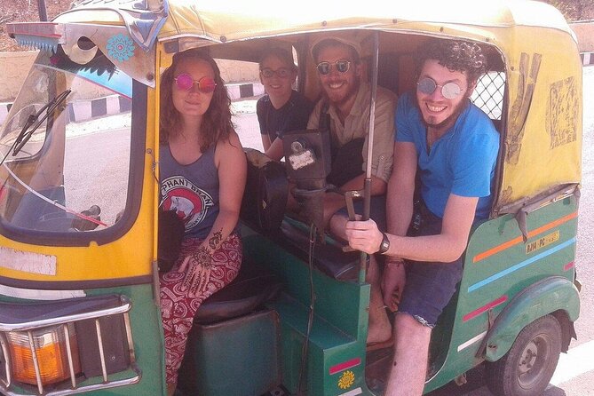 Private Full Day Jaipur Sightseeing Tour By Tuk Tuk - Amber Fort and Amer: the hilltop highlight that anchors the morning
