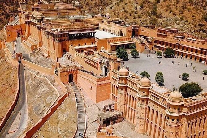 Private Full Day Jaipur Sightseeing Tour By Tuk Tuk - Panna Meena ka Kund stepwell: when “just one stop” becomes a favorite
