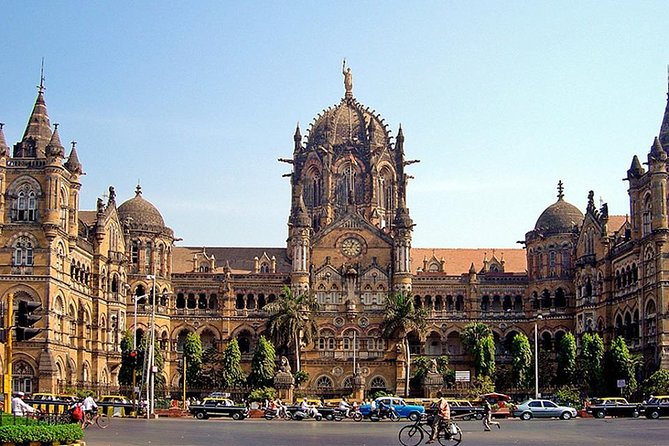 Private Full-Day Mumbai City Tour with Elephanta Caves Excursion - Malabar Hill View Time: Hanging Gardens and the South Mumbai Overlook