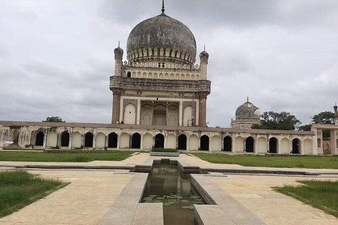 Private Full Day Tour of Hyderabad City - Charminar and Mecca Masjid: the old-city icons you can actually enjoy